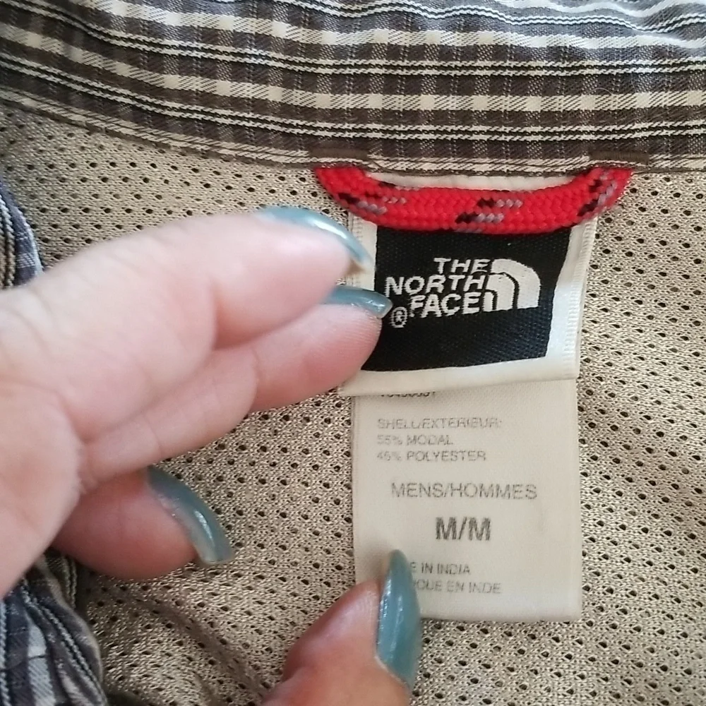 NORTHFACE Button Down Roll Tab Sleeve Mens Shirt Size Medium